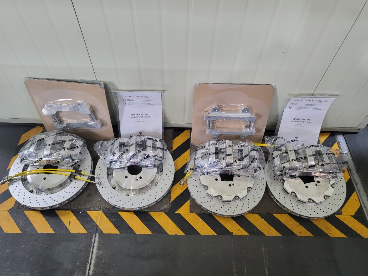 Kia Stinger GT Stolz SFZ Big Brake Kit 6-Pot Front 4-Pot Rear